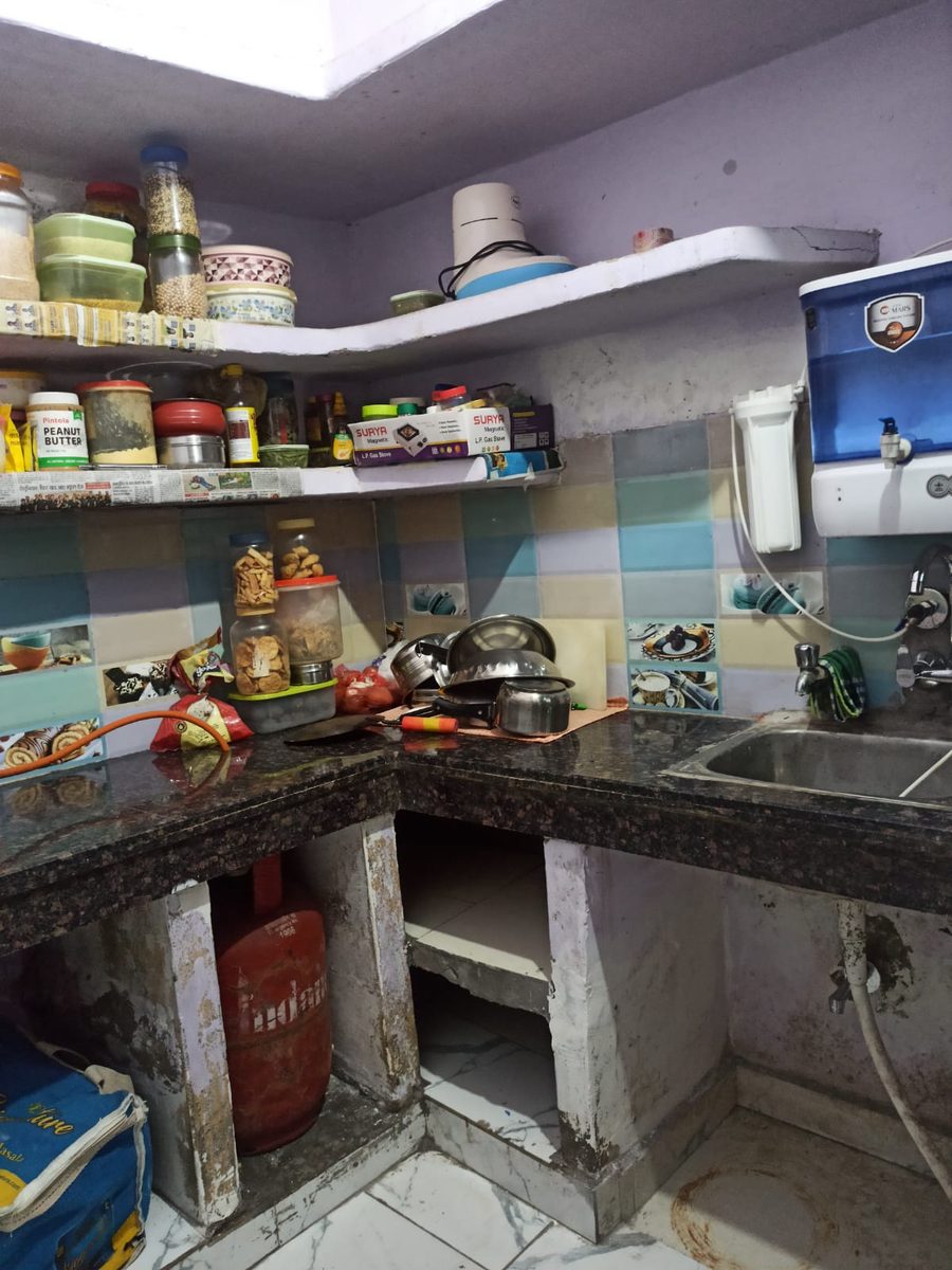 Granite counter with gas stove